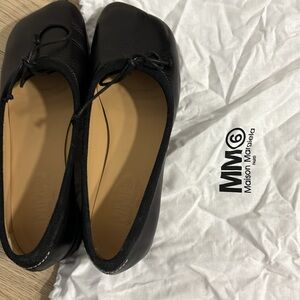 Like New selling authentic MM6 anatomic ballerina flats